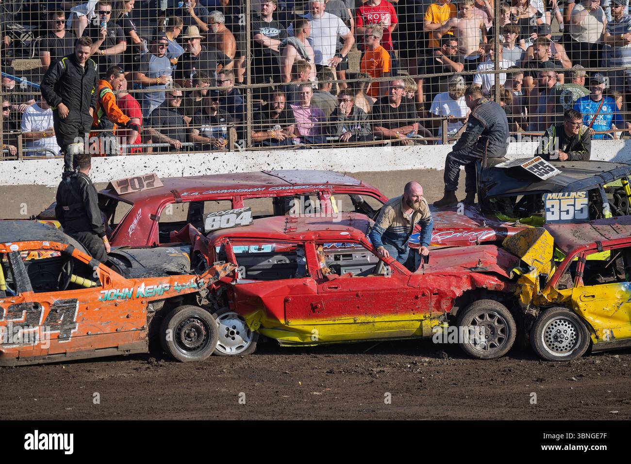 Part of the Banger Racing meeting in memory of Paul Butlers vision for ...