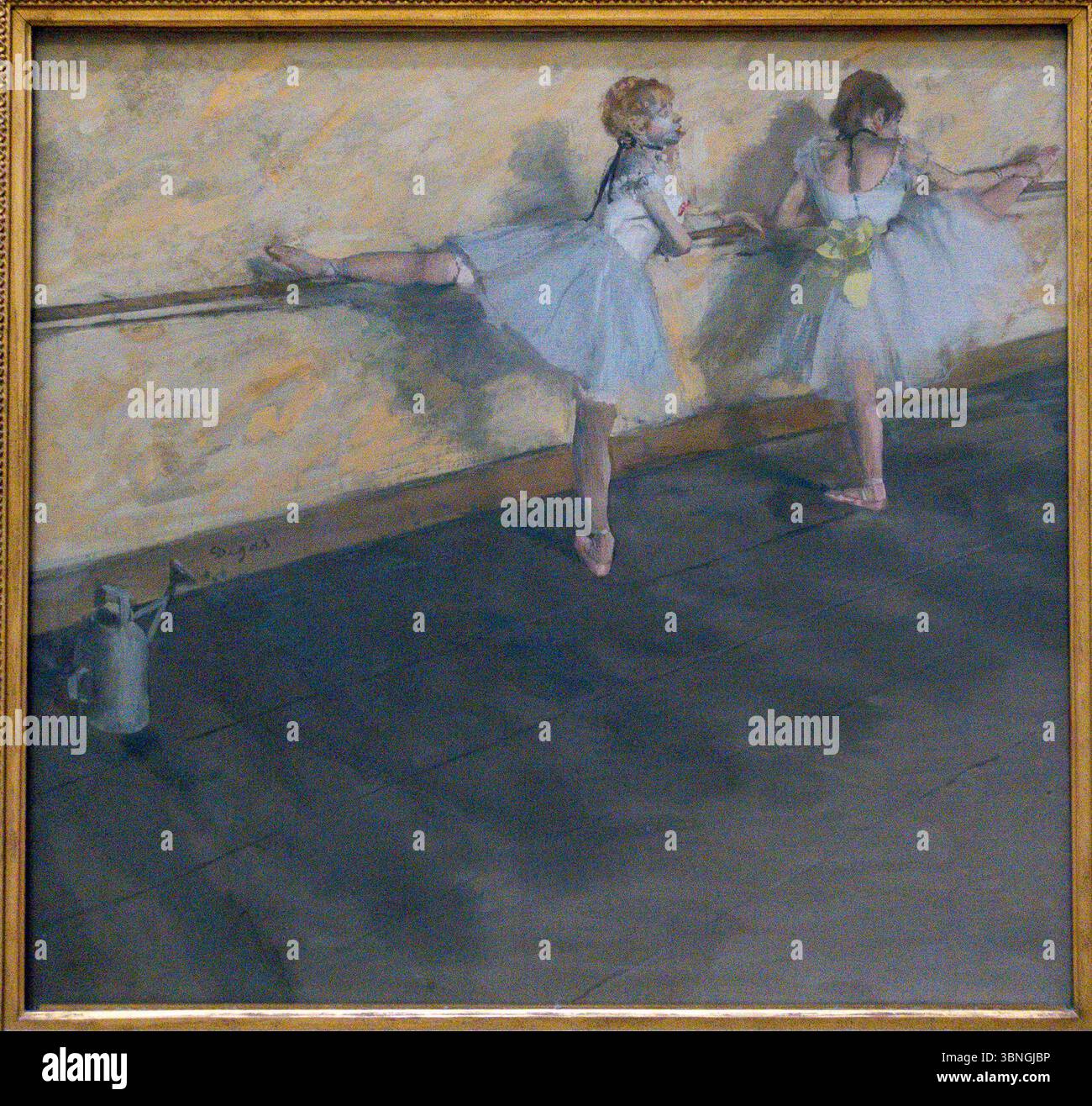 dancers-practicing-at-the-