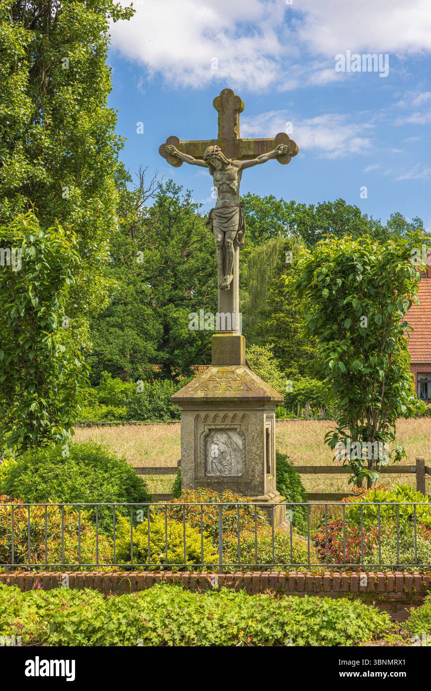 Field cross, wayside cross, place of worship, rural area Stock Photo