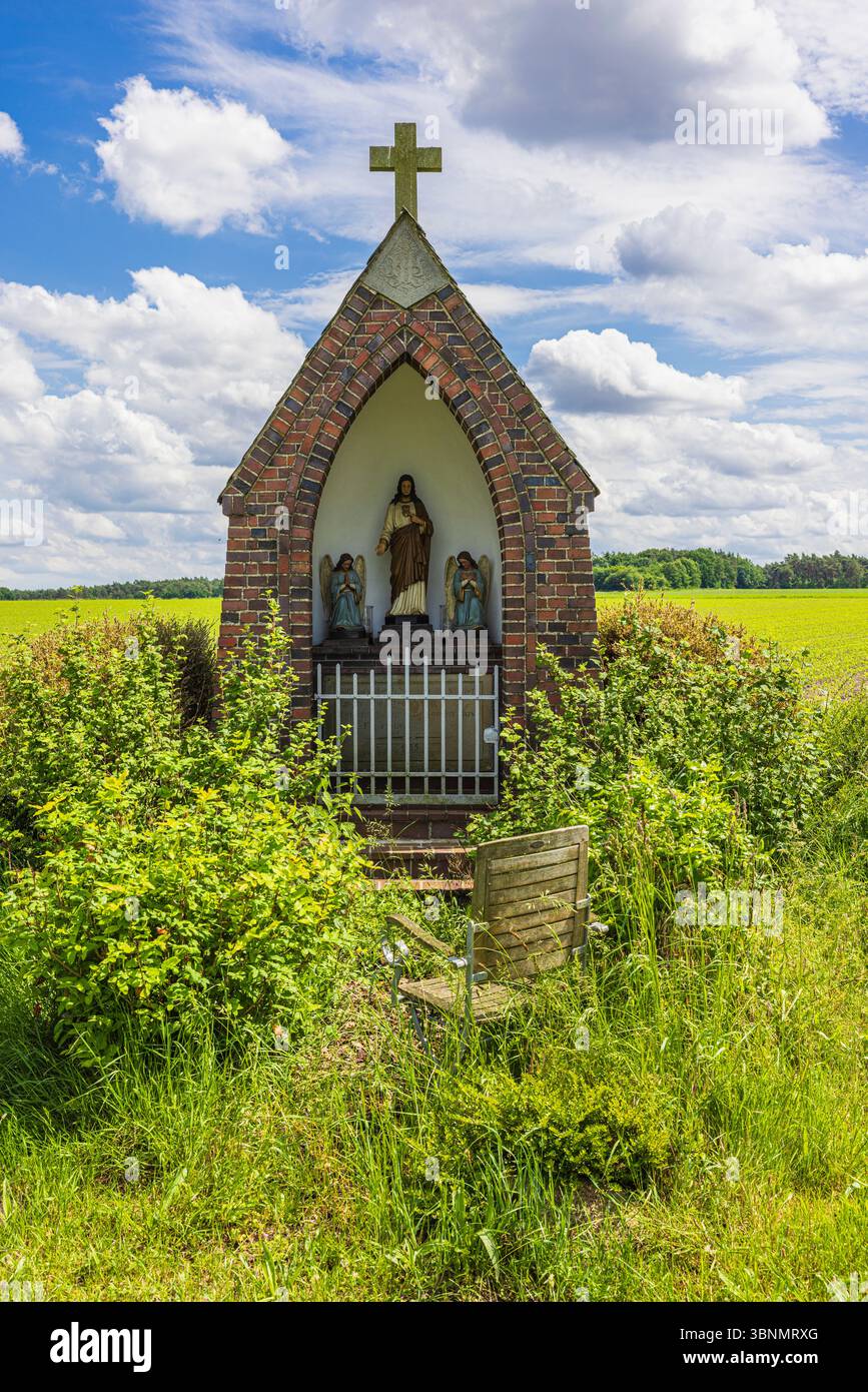 Field chapel in Emsland Stock Photo