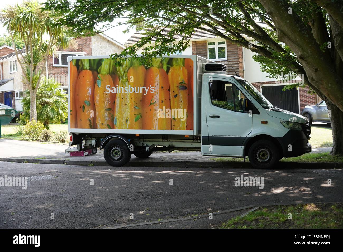 sainsbury-s-logo-2025-hi-res-stock-photography-and-images-alamy