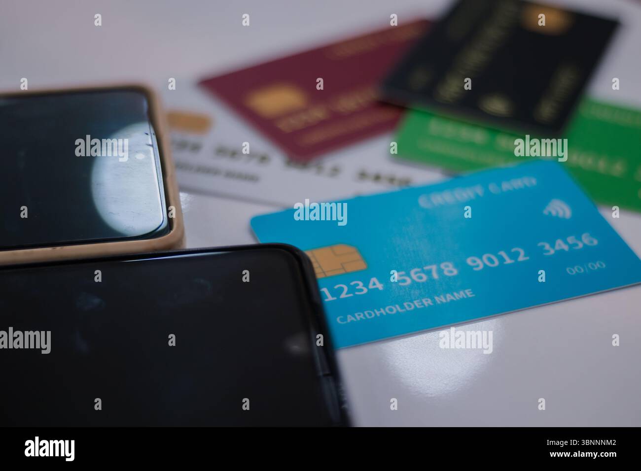Explore world digital payment hi-res stock photography and images - Alamy - Smartphone Billing For Credit Card Debt