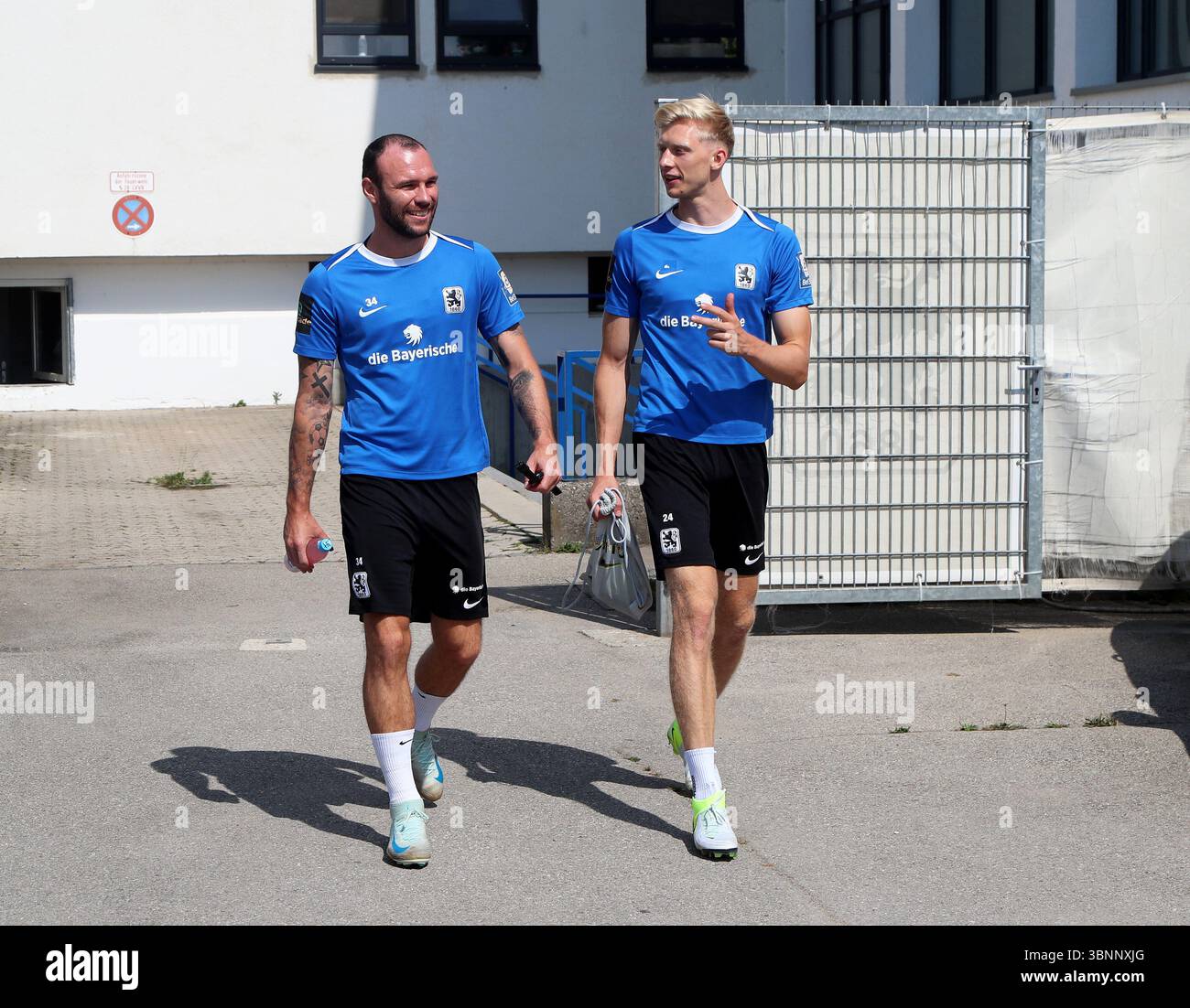 fussball-herren-3-liga-saison-2025-2026-tsv-1860-m-nchen-training