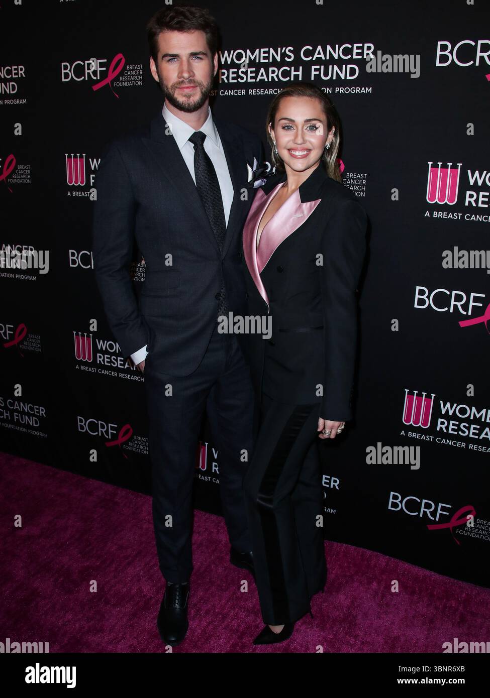 (FILE) Miley Cyrus to receive star on the Hollywood Walk of Fame in ...