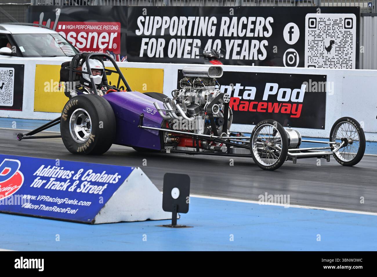 Drag Racing Dragster Ian Armitage, slingshot dragster, Wild Bunch, in 1995 Roy Wilding and ...