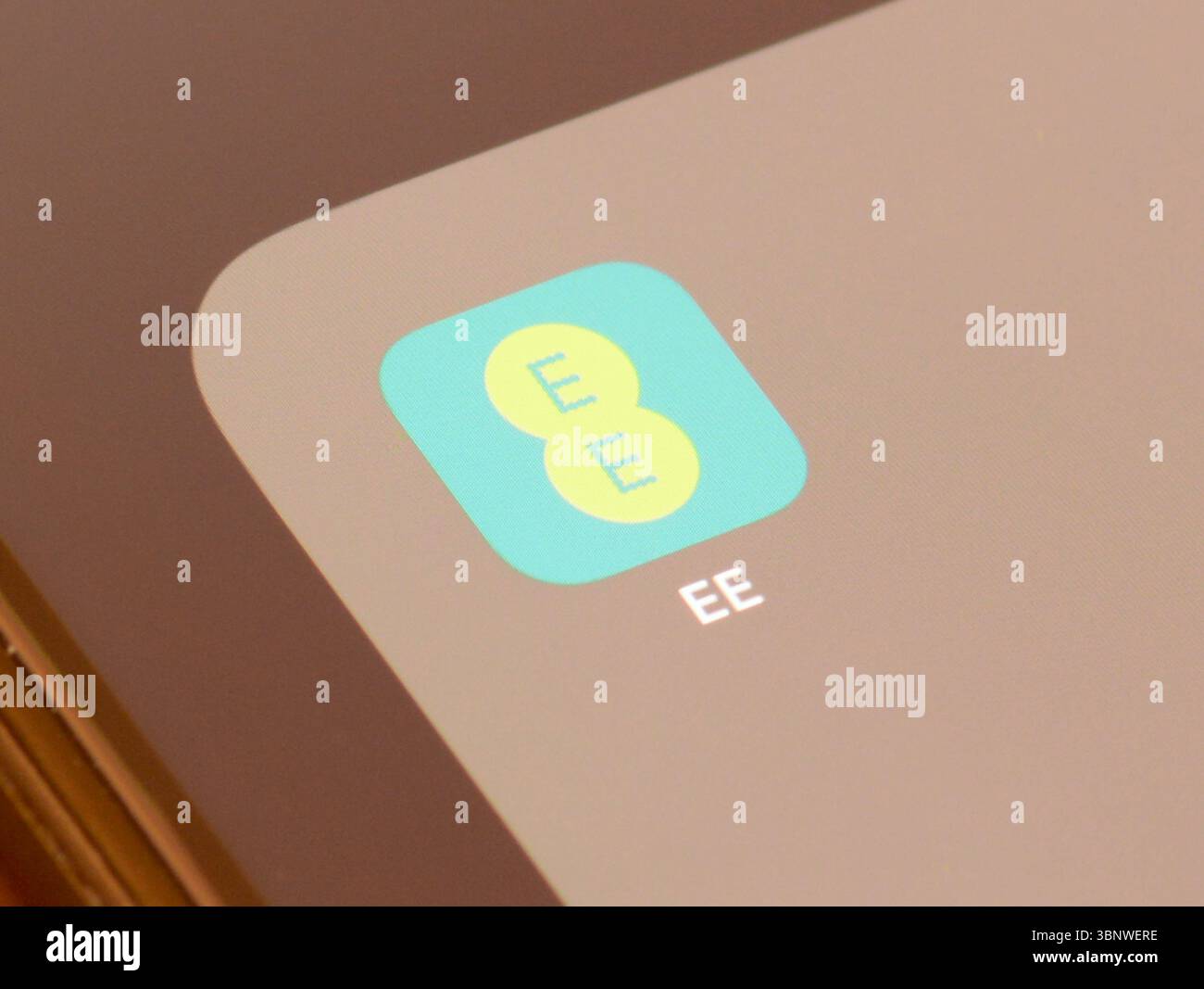 EE app on smartphone screen Stock Photo