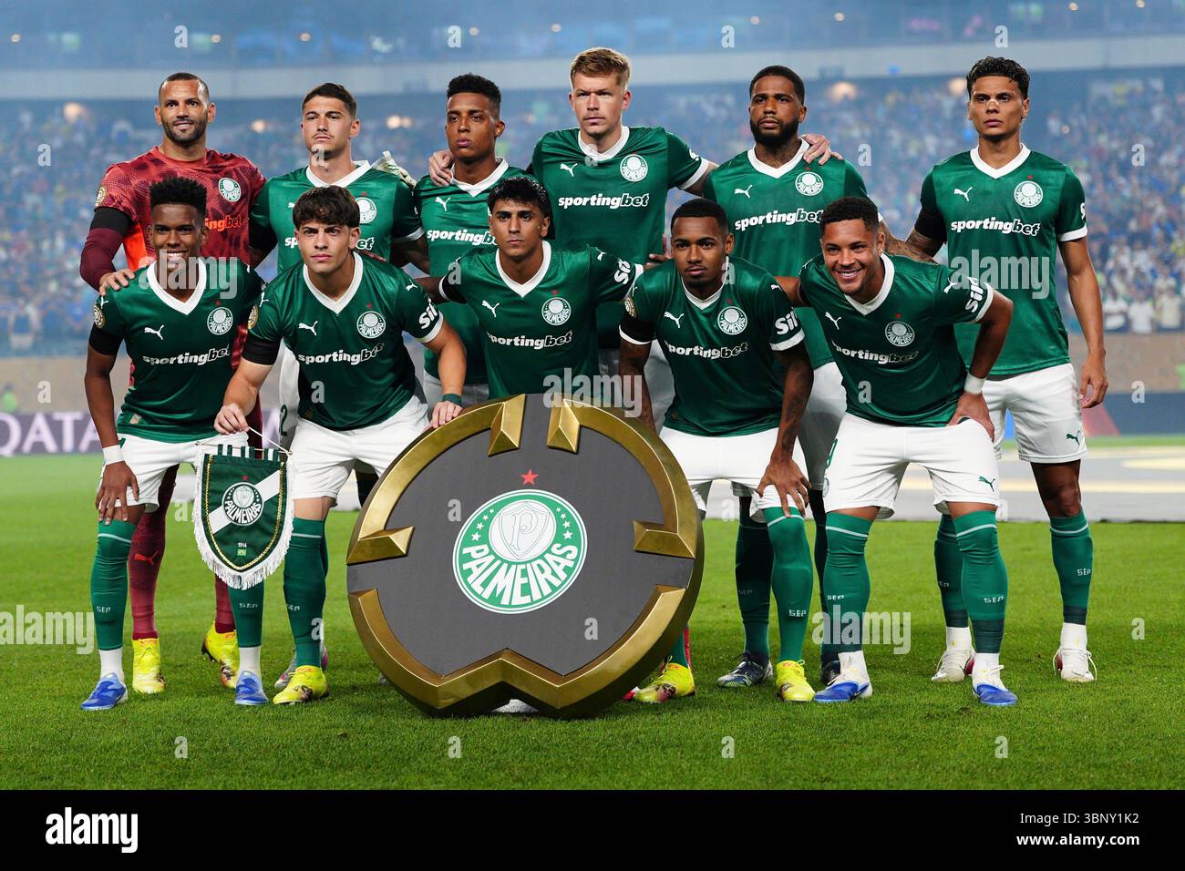 Why do some players struggle to adapt to Liga MX?