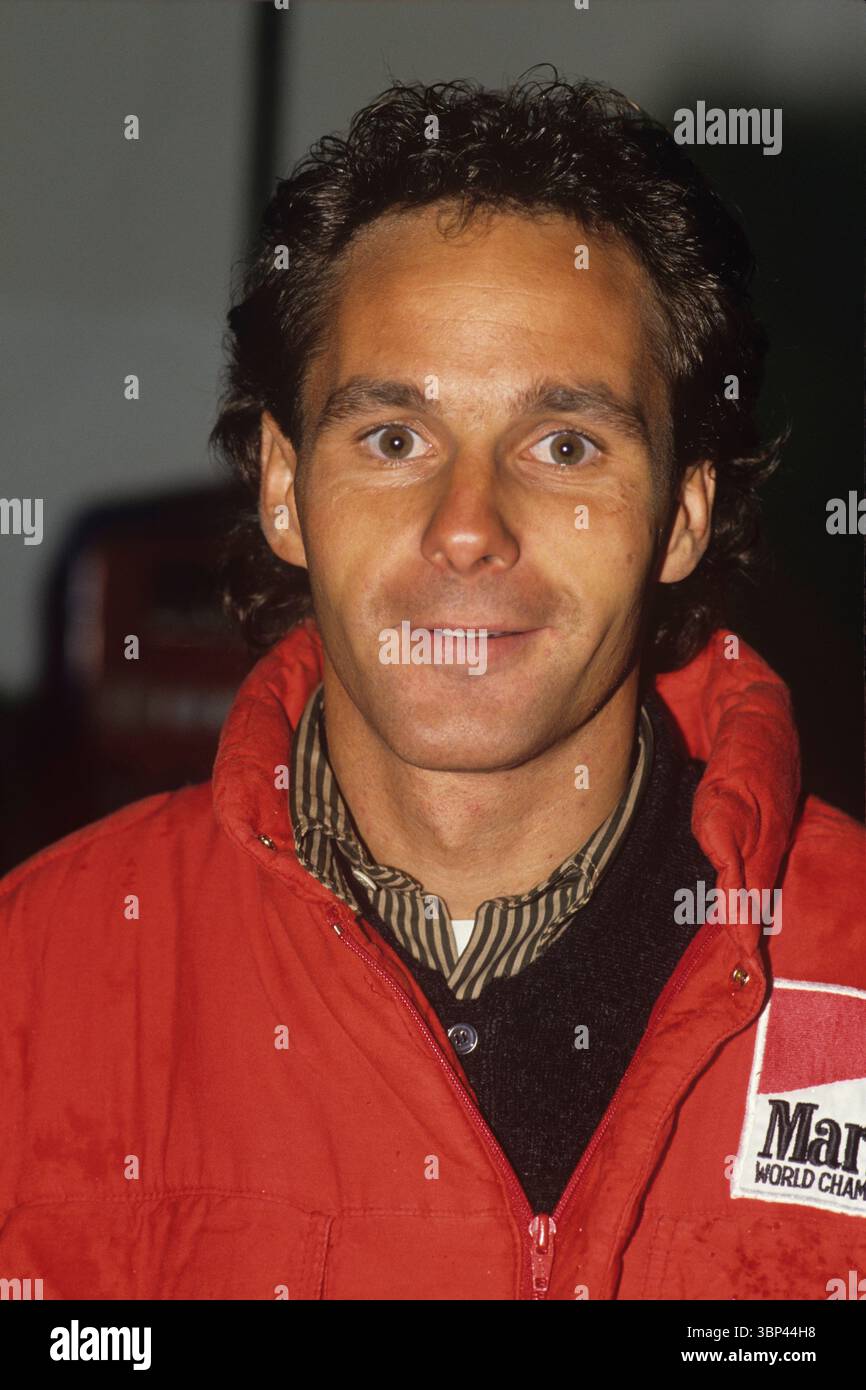 Photo originale signée Gerhard Berger Formule 1 +G 18340 Photo originale signée Gerhard Berger Formule 1 +G 18340