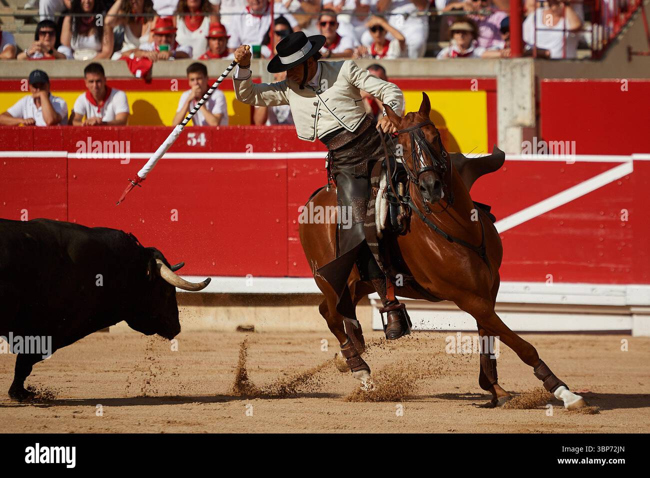 Capea hi-res stock photography and images - Page 2 - Alamy