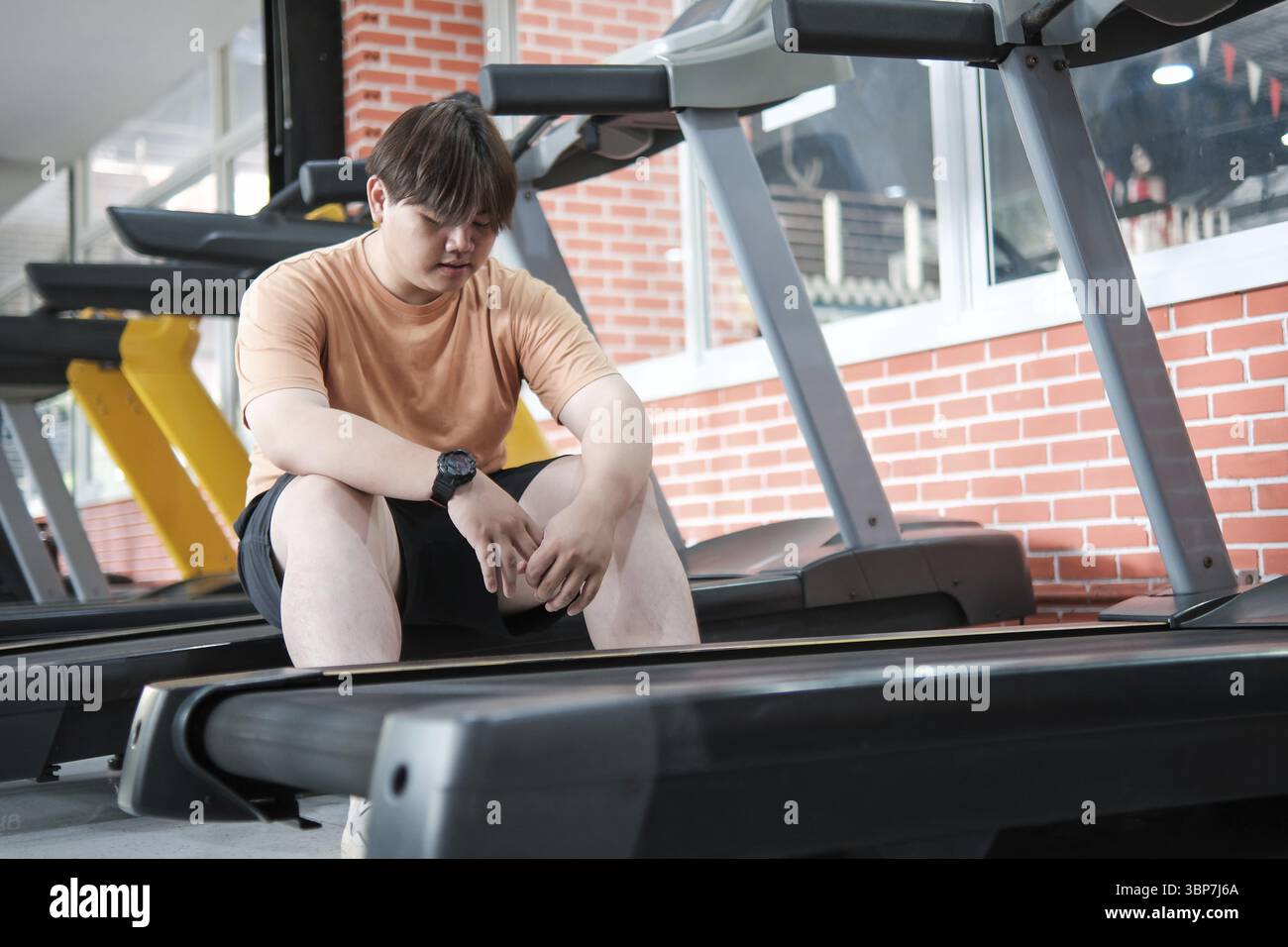 Gym treadmill sad hi-res stock photography and images - Alamy