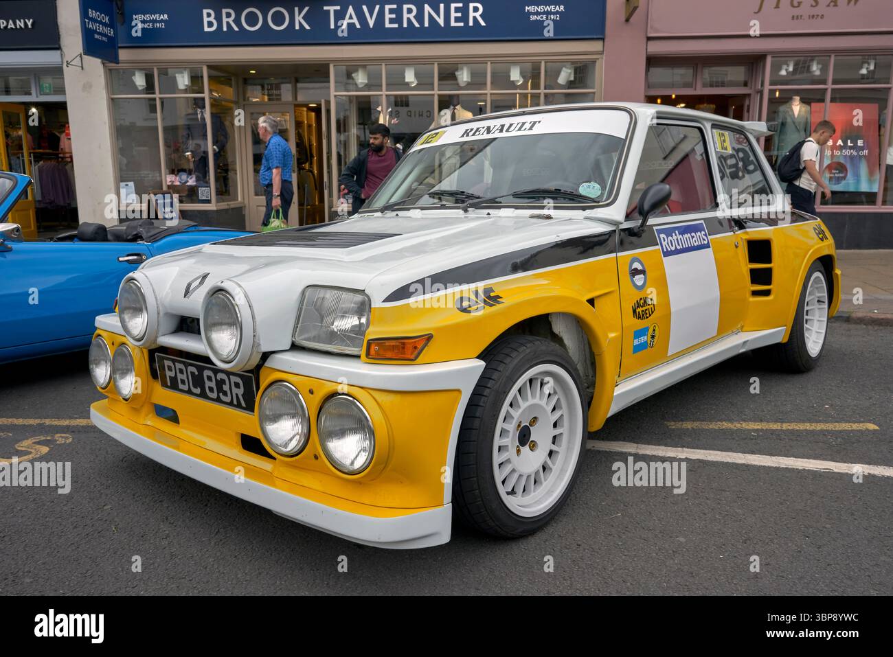 Iconic race cars hi-res stock photography and images - Alamy