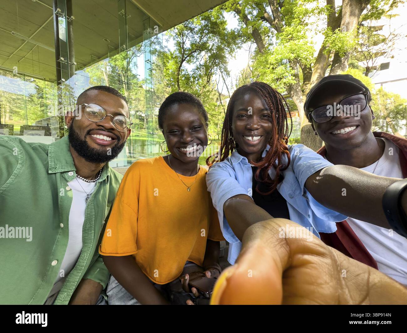 American female students study hi-res stock photography and images - Alamy