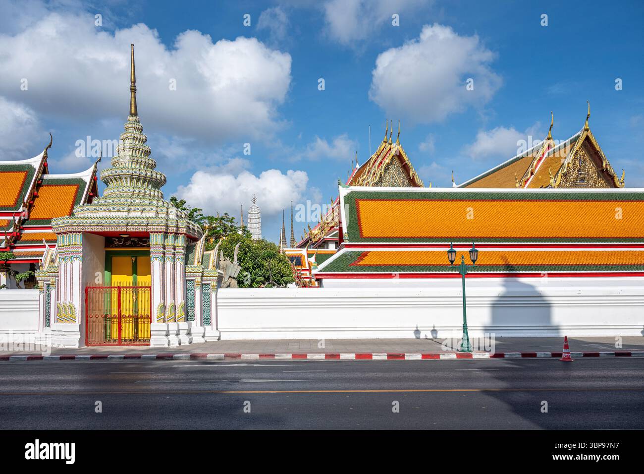 Thai Grand palace wall area in Bangkok Stock Photo