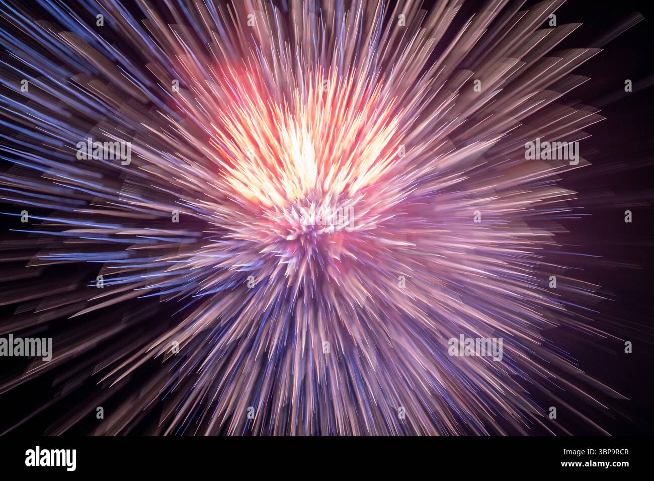 Fireworks Exploding Fourth Fireworks explode during a Fourth of July celebration at the White ...