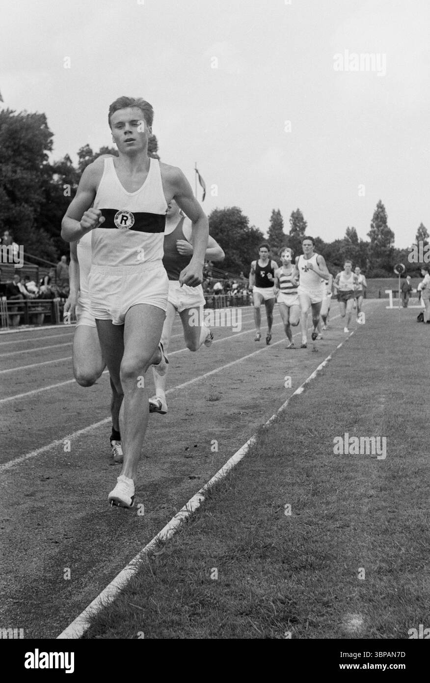 External finish Black and White Stock Photos & Images - Alamy