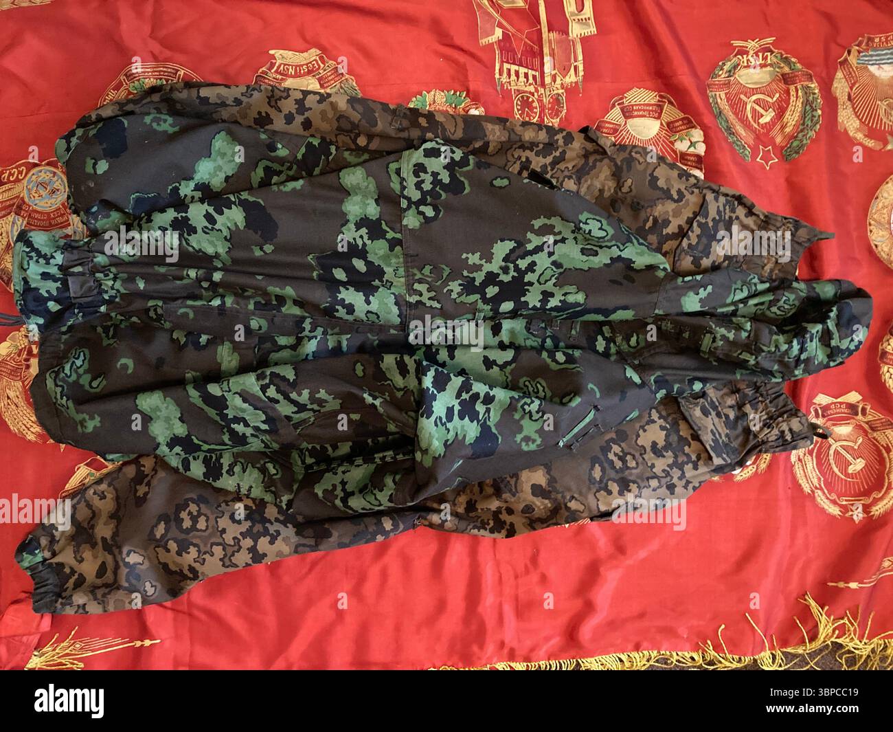 Russian Partizan-M sniper camouflage uniform used by FSB - Smartphone Captured Stock Image