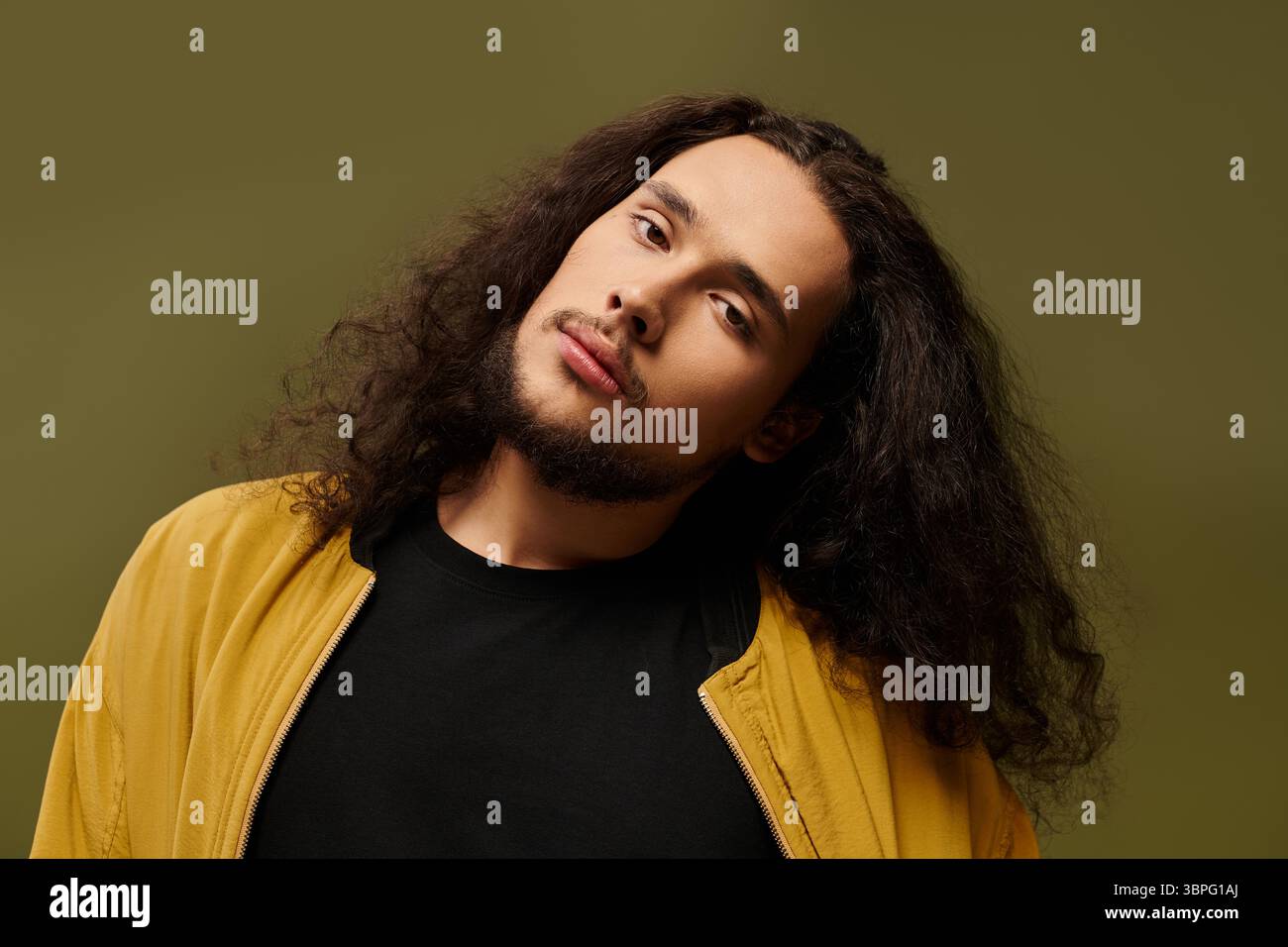 Man curly hair beard shows hi-res stock photography and images - Alamy