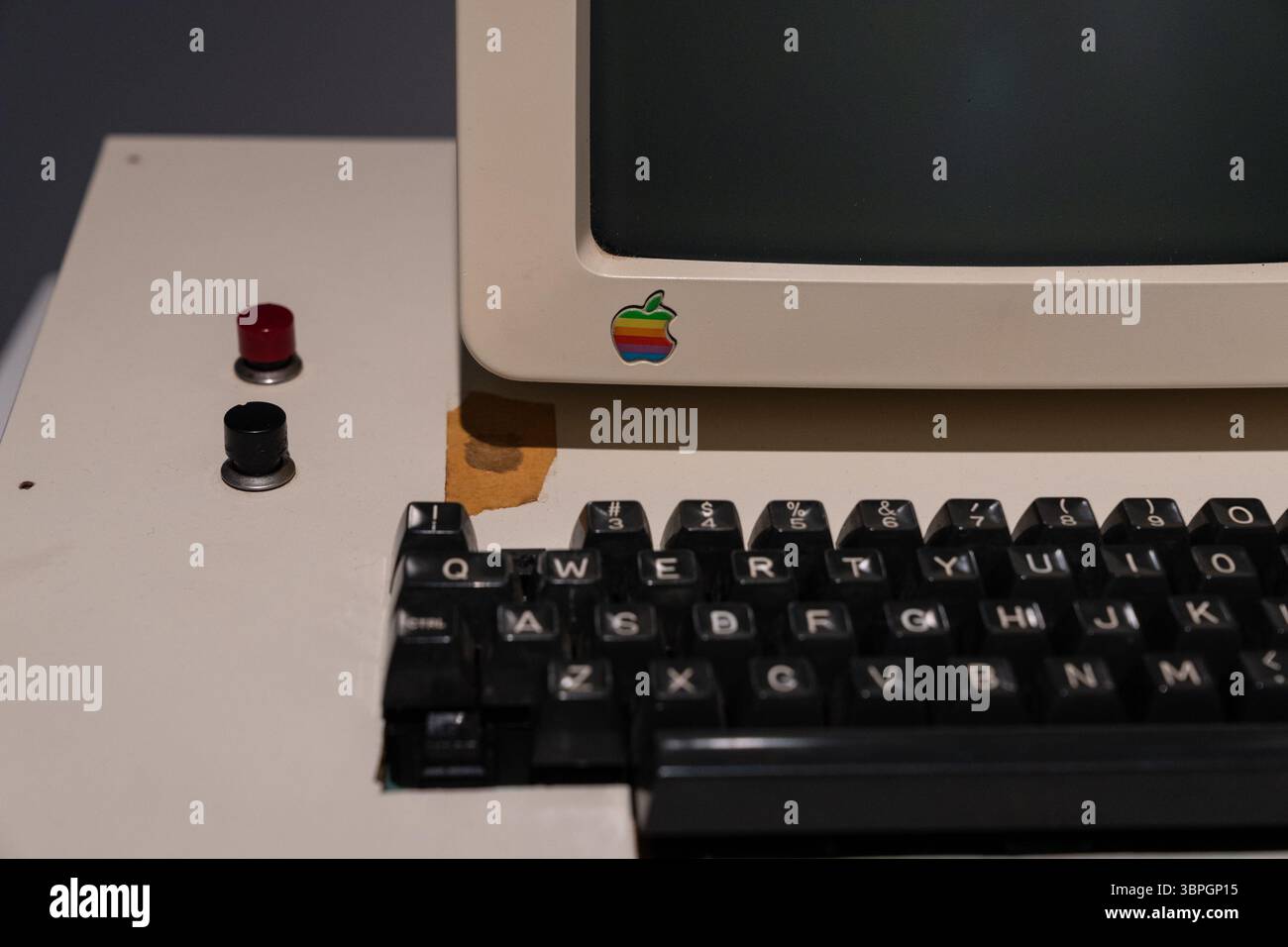 Original Apple Mac 1 Computer, 'The Finest in Existence, from the first ...