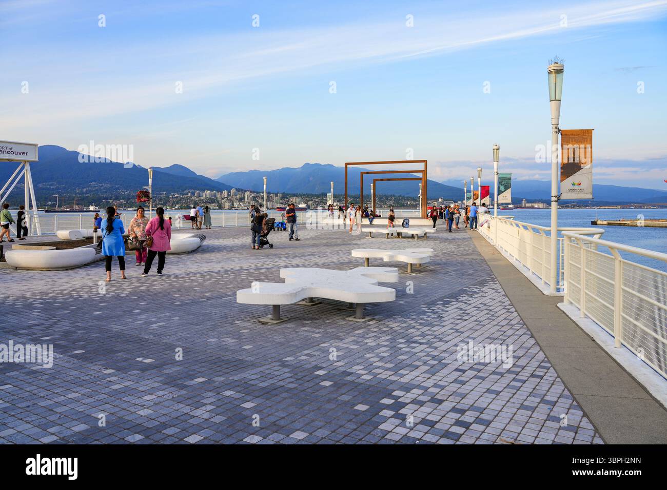 Esplanade at the tip of Canada Place, a Convention Centre and Cruise Ship Terminal on the Burrard Inlet in Downtown Vancouver, British Columbia, Canad Stock Photo