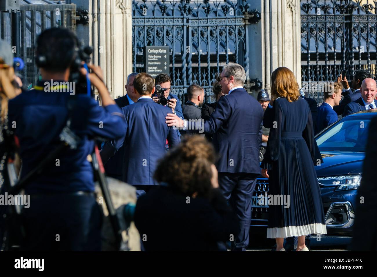 London, UK. 8th July 2025. Emmanuel Macron and Sir Keir Starmer lay wreaths at the foot of the Winston Churchill statue in Parliament Square during a short ceremony where a minute silence was observed with respective wives Brigette and Victoria, and both French and the United Kingdom's national anthems were played. Mr Macron had addressed Parliament prior to coming out to the square during the first day of his State Visit. Credit: Eleventh Hour Photography/Alamy Live News Stock Photo