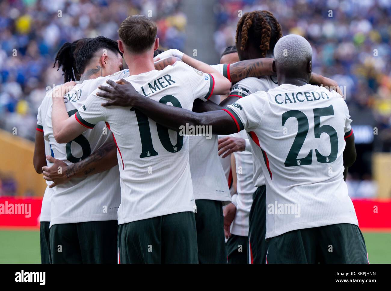 08 July 2025, USA, East Rutherford: Soccer: Club World Cup, Fluminense ...