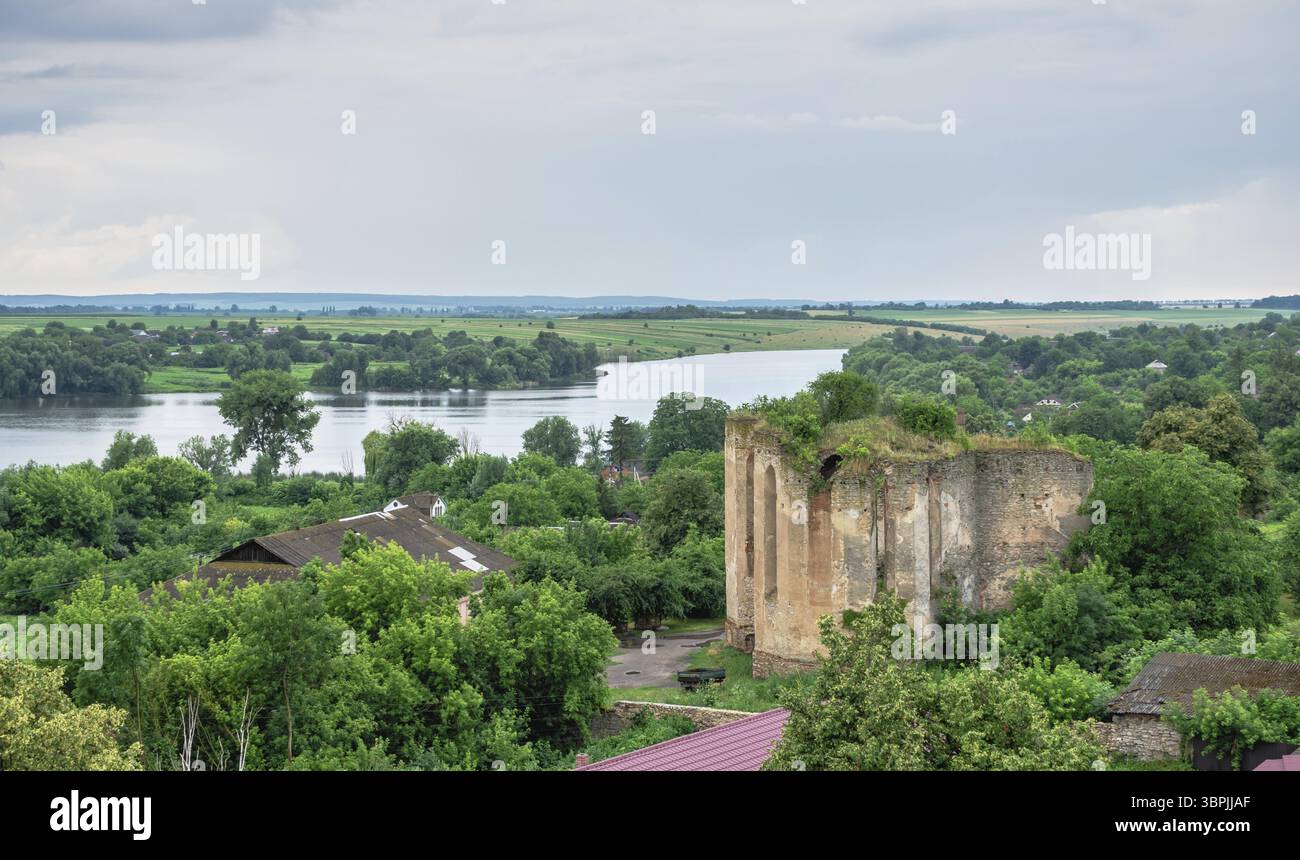 Medzhybish, Ukraine 05.07.2021. View of the Southern Bug river from the Medzhybizh fortress tower, on a cloudy summer morning, Medzhybizh, Ukraine, Eu Stock Photo