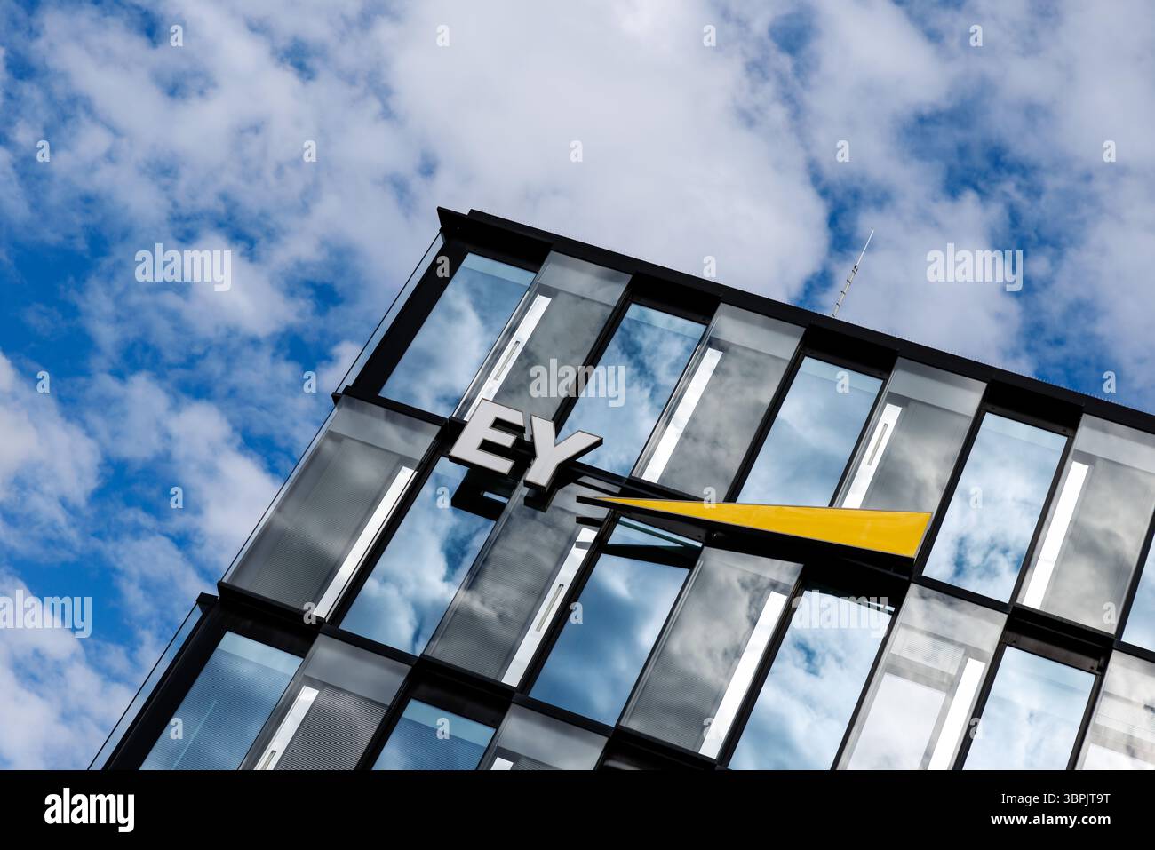 Legal advisory hi-res stock photography and images - Page 7 - Alamy