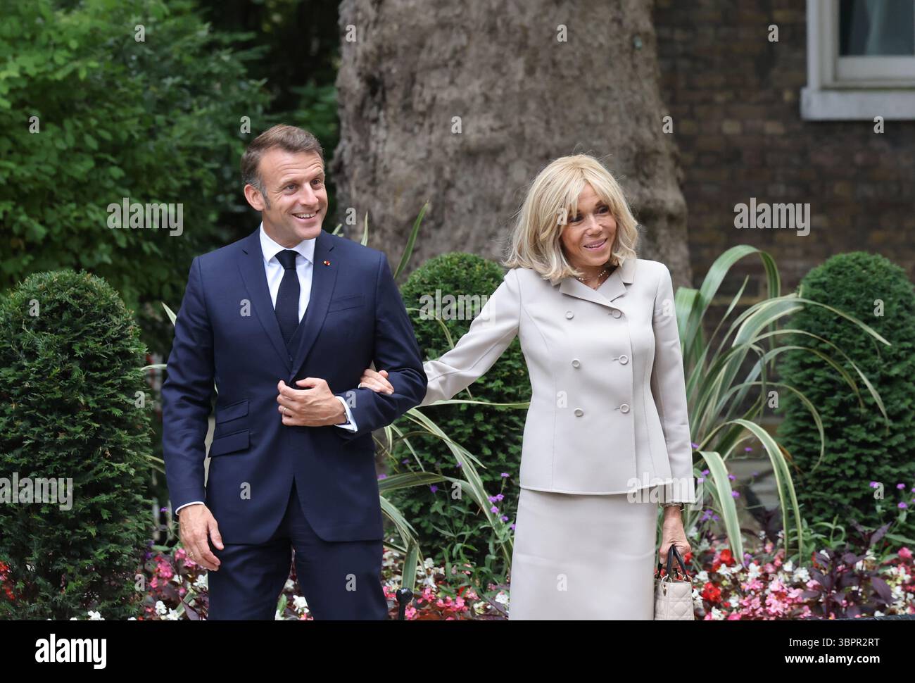 London, UK, 9th July 2025. On the 2nd day of their state visit French President Emmanuel Macron and wife Brigitte, visit UK PM Sir Keir Starmer and wife Lady Victoria, for lunch at No. 10 Downing Street. The UK continues to push for France to do more to stop the migrant small boat crossings. Credit : Monica Wells/Alamy Live News Stock Photo