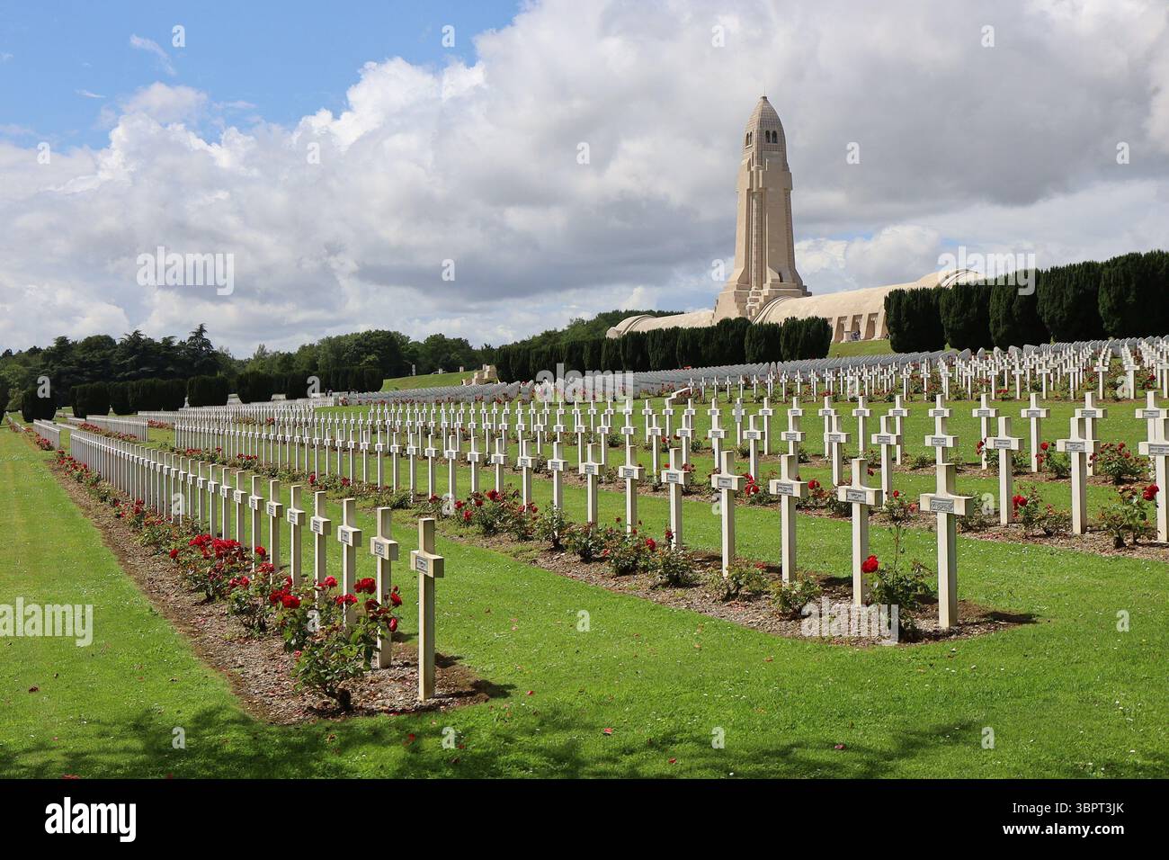 Douaumont Military Cemetery, soldiers killed at the Battle of Verdun, Fleury devant Douaumont, Meuse department, France Stock Photo