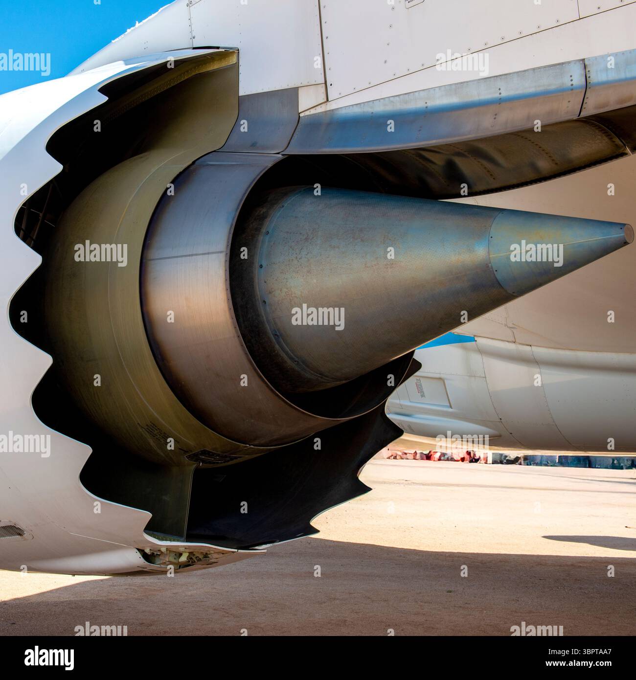 Rolls-Royce Trent 1000 high-bypass turbofan aircraft engine Stock Photo ...