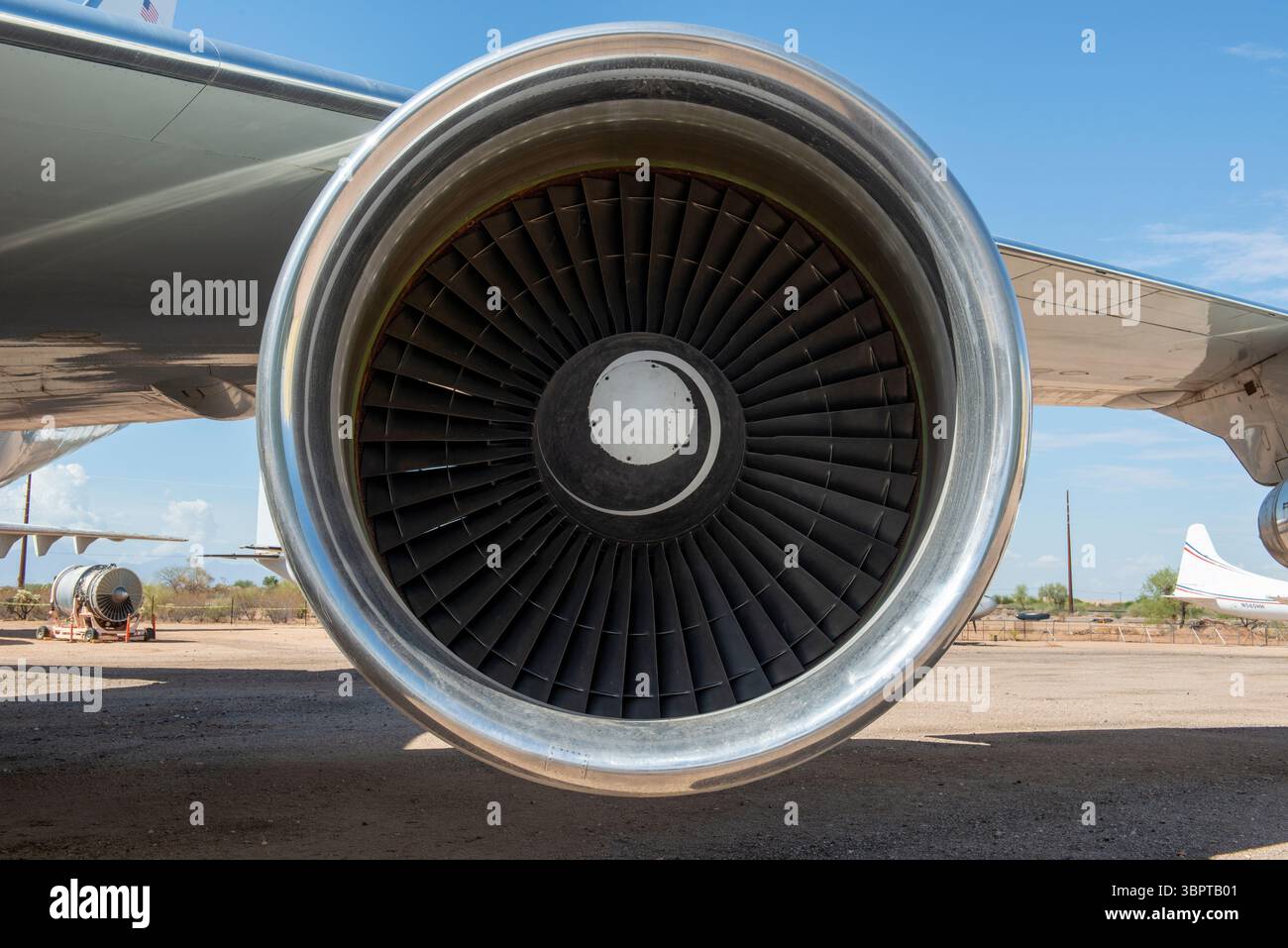 Pratt & Whitney JT9D-7A high-bypass turbofan Stock Photo - Alamy