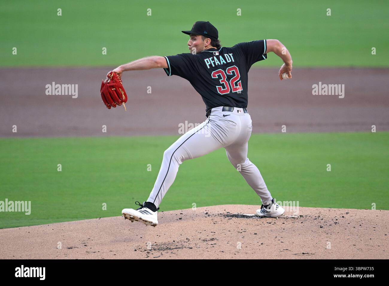 Arizona Diamondbacks starting pitcher Brandon Pfaadt works against a ...