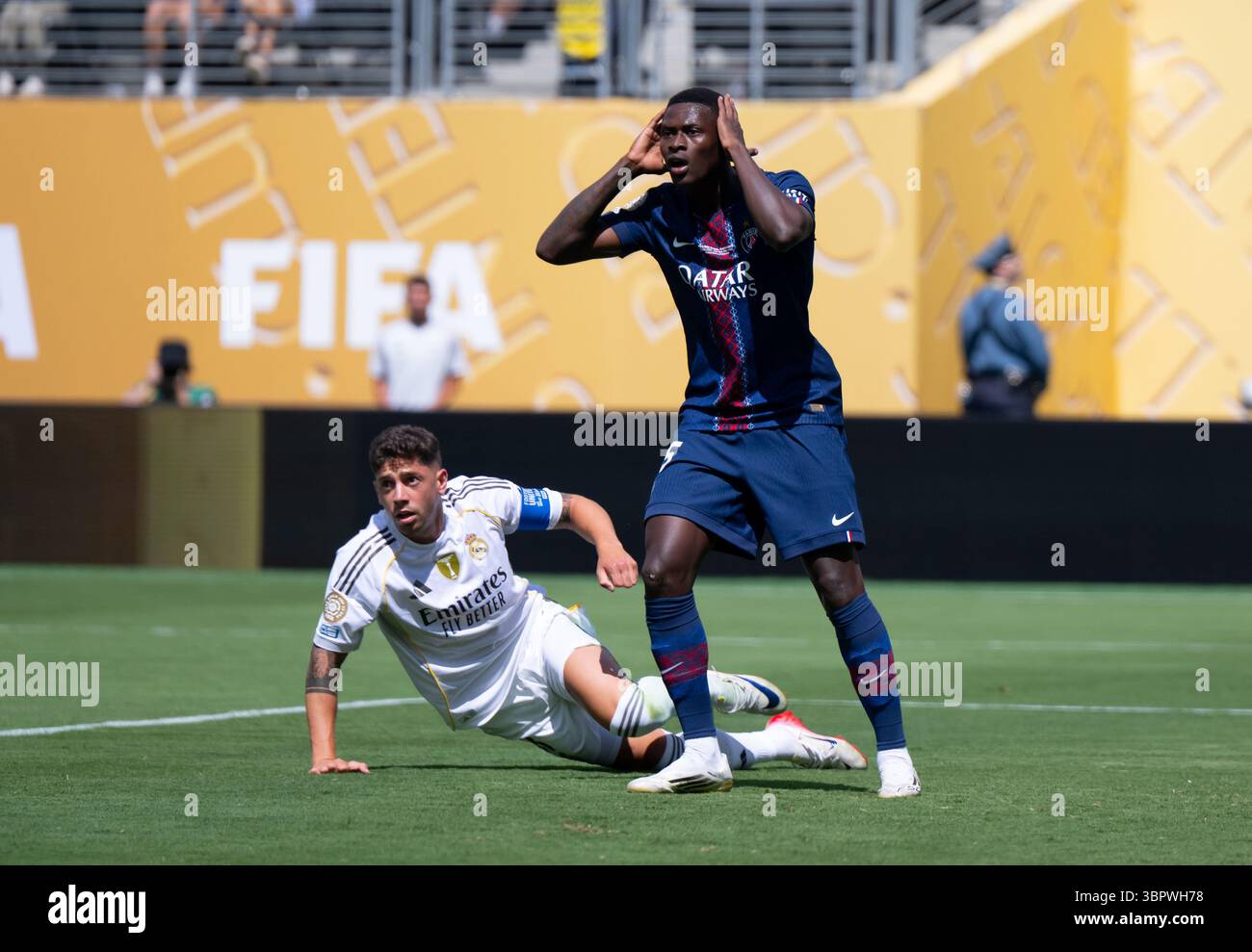 09 July 2025, USA, East Rutherford: Soccer: Club World Cup, Paris Saint ...