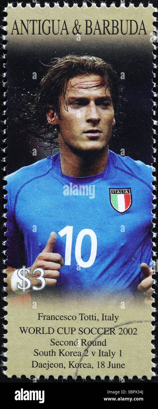 Francesco Totti: Remembering the King of Rome's First Year as a Professional