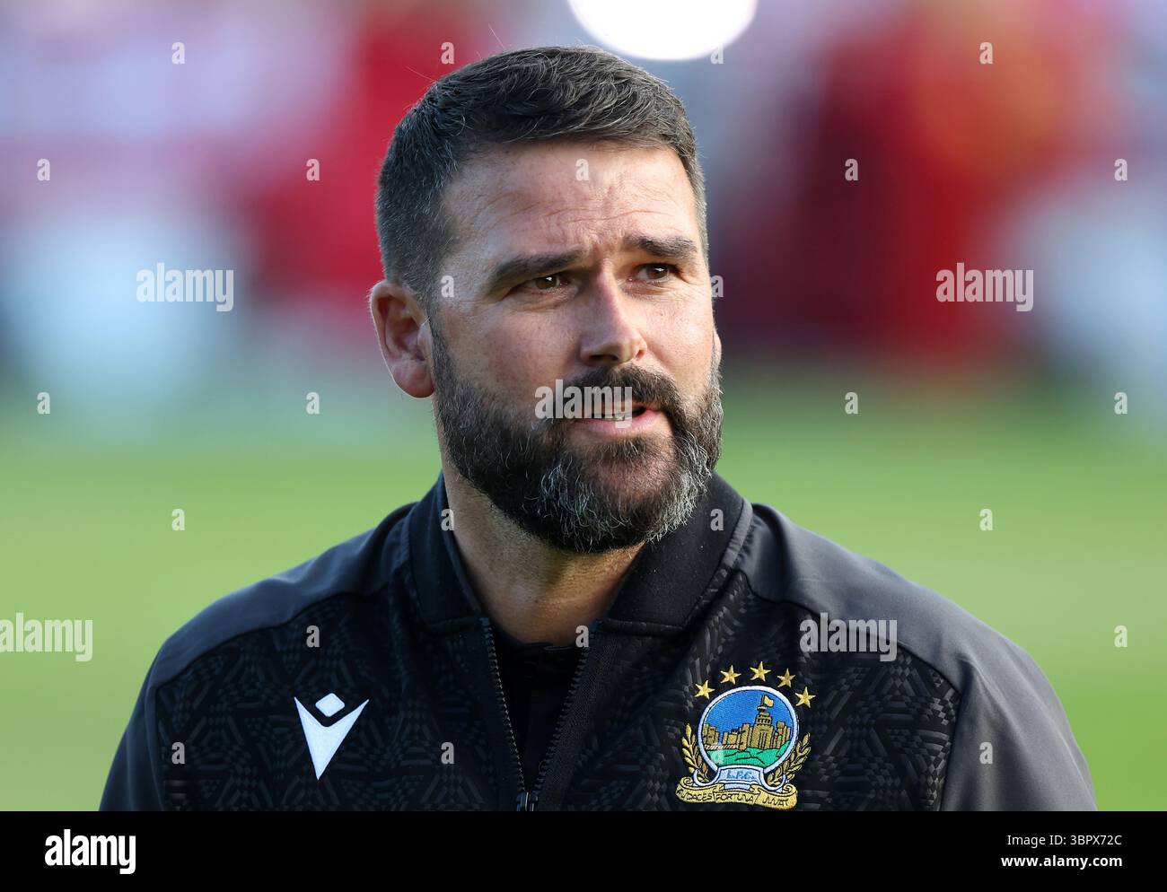 Linfield coach David Healy during the UEFA Champions League first ...