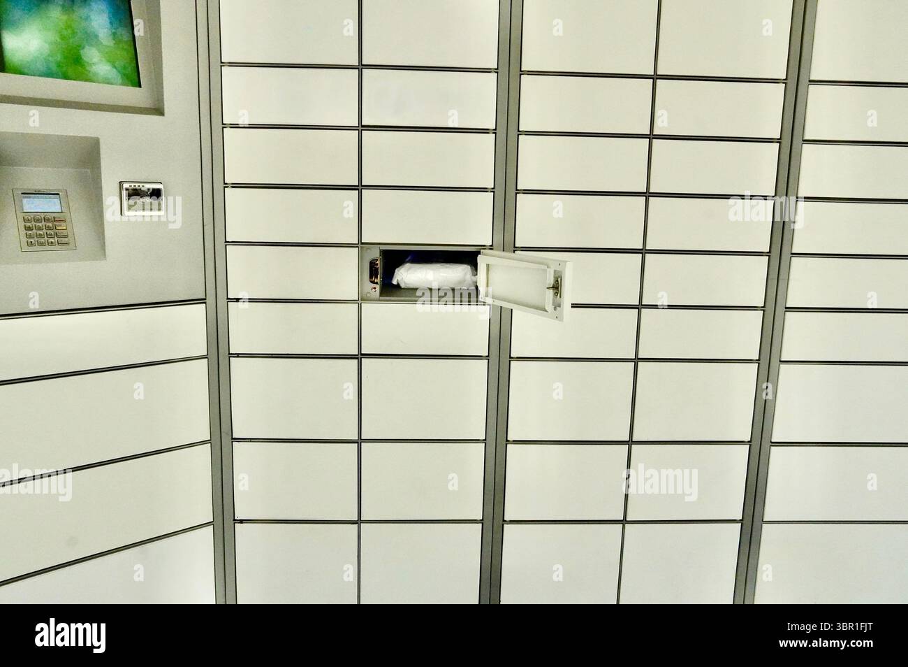 POST OFFICE PARCEL LOCATION intelligence overview