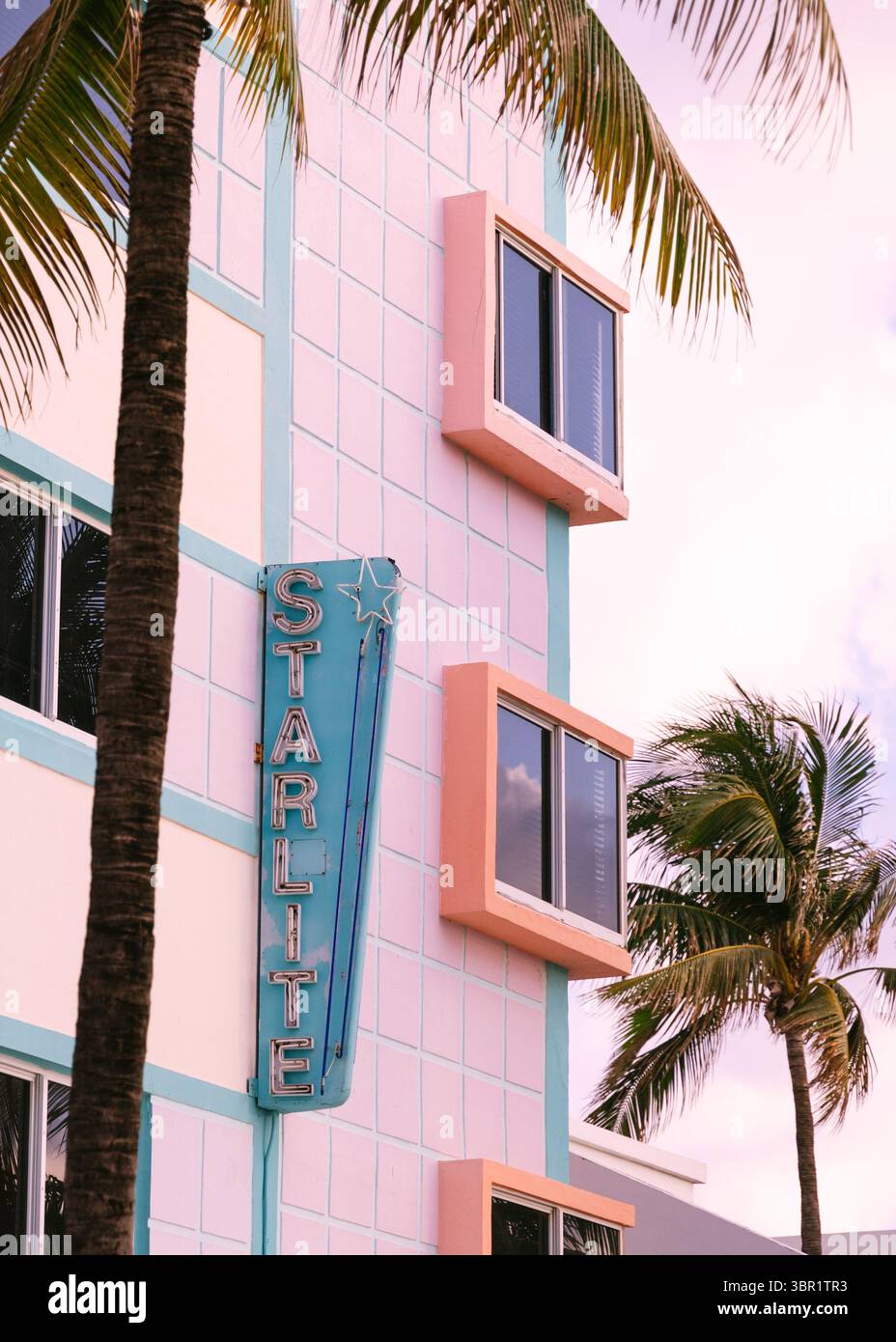 Miami beach art deco interior hi-res stock photography and images - Alamy