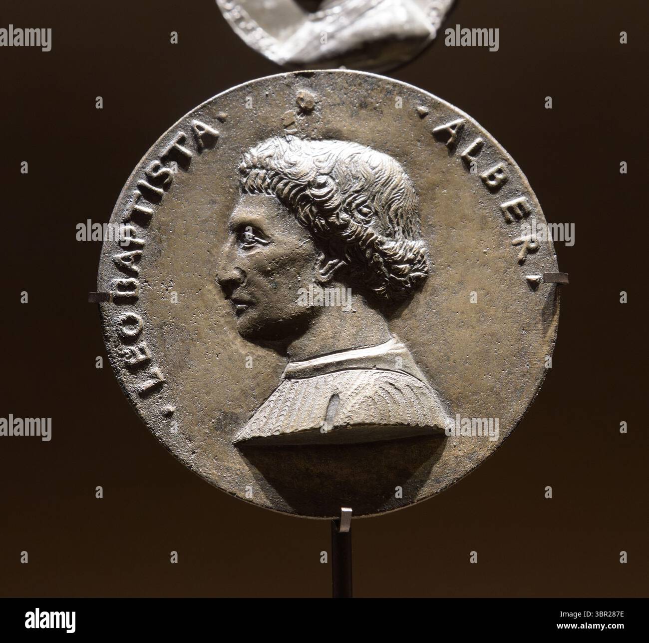 Portrait medal of Leon Battista Alberti by Matteo de' Pasti, mid-15th ...