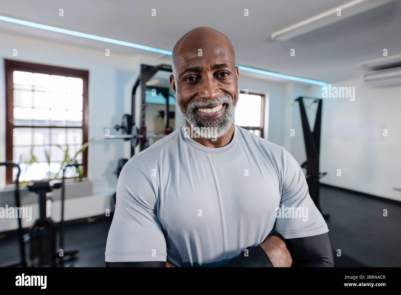 African american man standing squat hi-res stock photography and images ...
