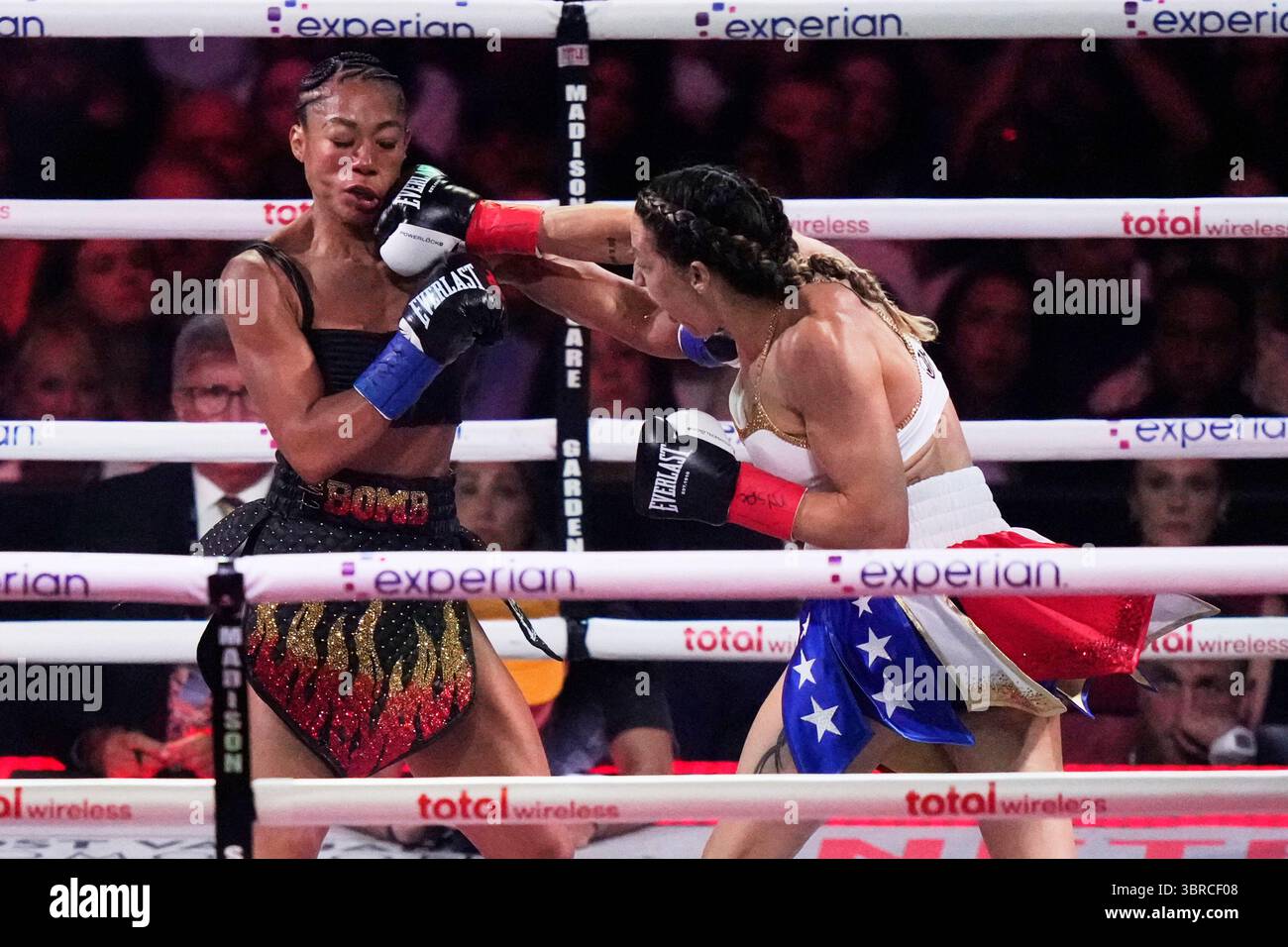 Spain's Jennifer Miranda, right, punches Alycia Baumgardner during the ...
