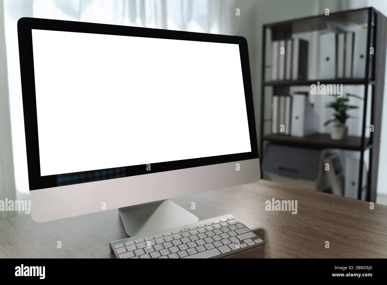 Big Table Desktop Computer A computer with blank screen on table modern desktop computer with ...