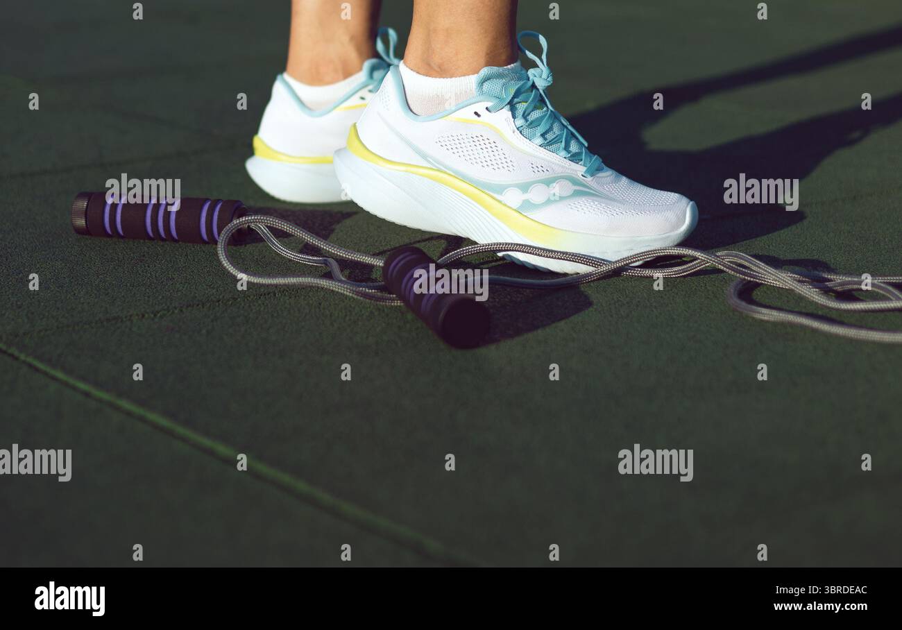 Feet close up jumping rope hi-res stock photography and images - Alamy