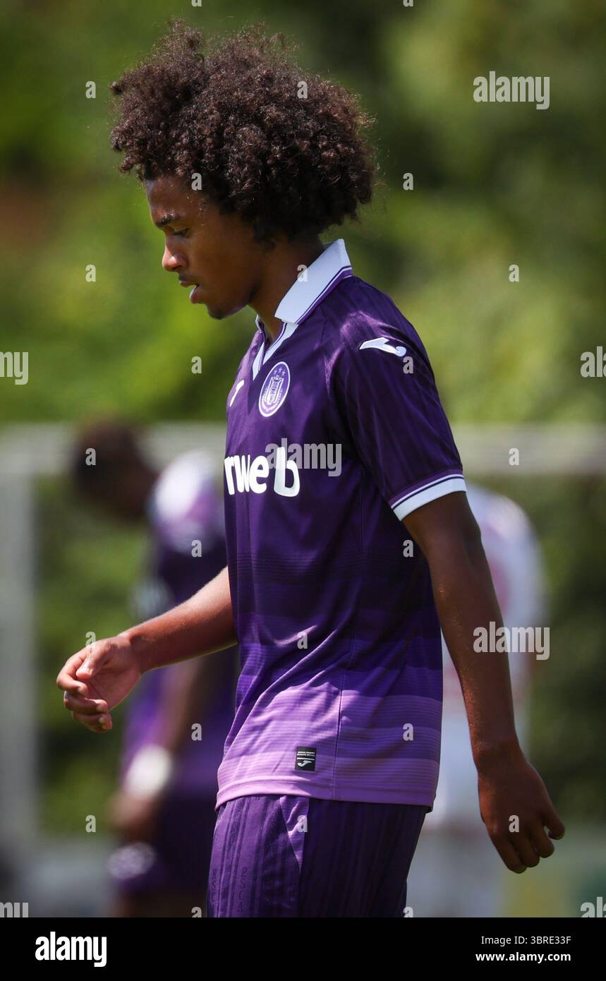 Onia Seke pushes for JPL debut, reports VoetbalNieuws.be Onia Seke pushes for JPL debut, reports VoetbalNieuws.be