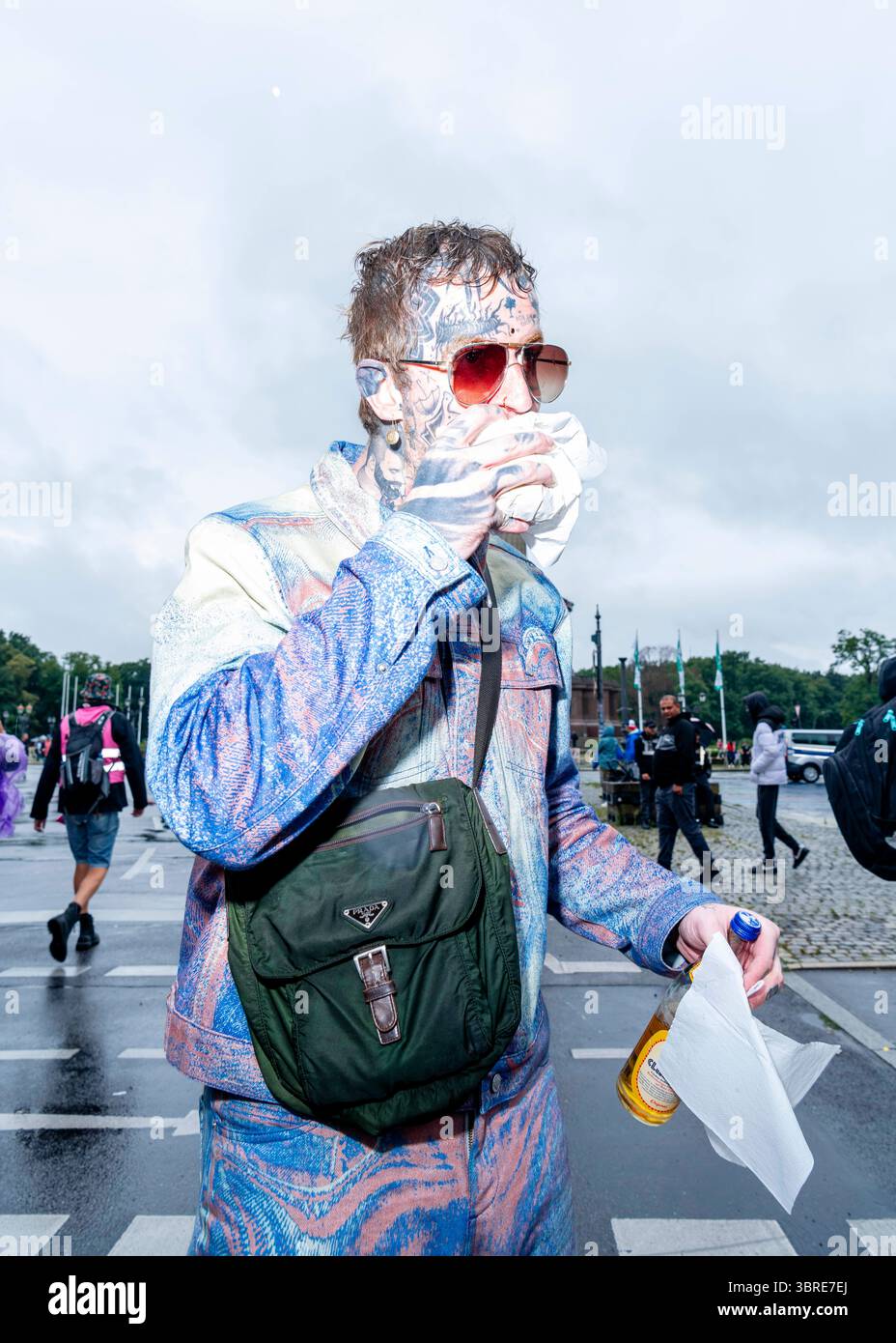 Rave the Planet 2025 Ein Teilnehmer der Rave the Planet Parade 2025 in ...