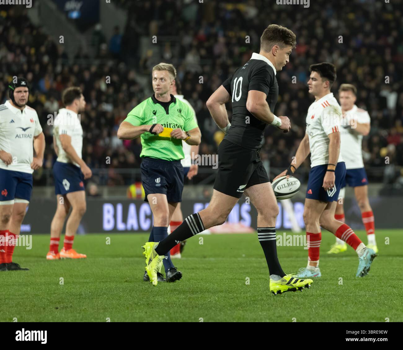 Wellington, New Zealand. 12th July, 2025. Referee Christophe Ridley ...