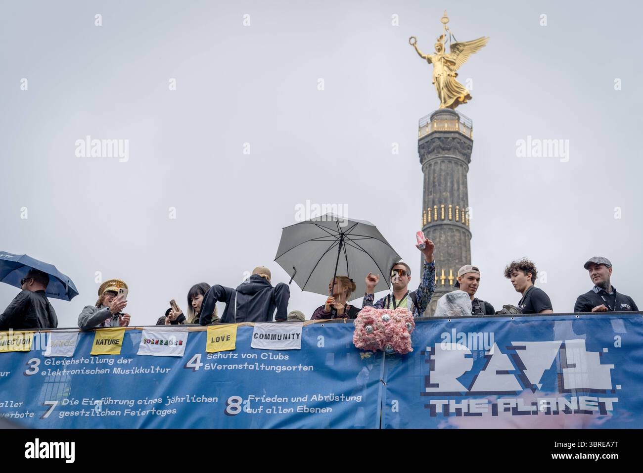Rave The Planet Parade 2025 Berlin, Rave The Planet Parade 2025, Our ...