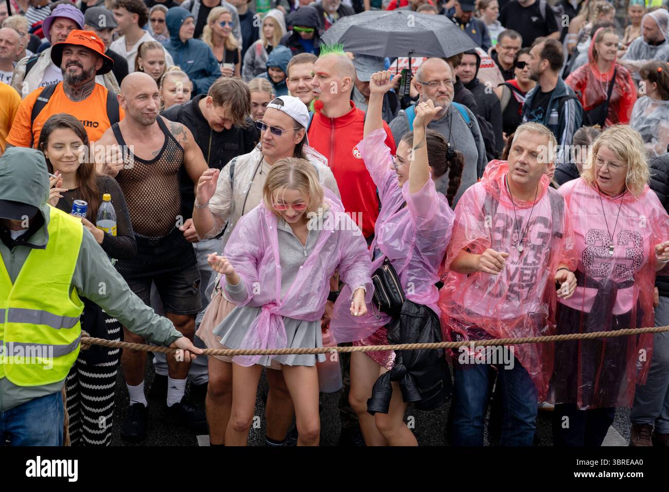 Rave The Planet Parade 2025 Berlin, Rave The Planet Parade 2025, Our ...