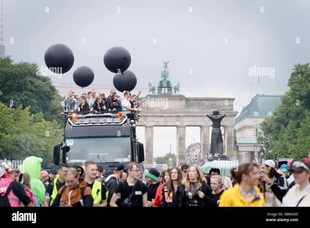 Rave The Planet Parade 2025 Berlin, Rave The Planet Parade 2025, Our ...