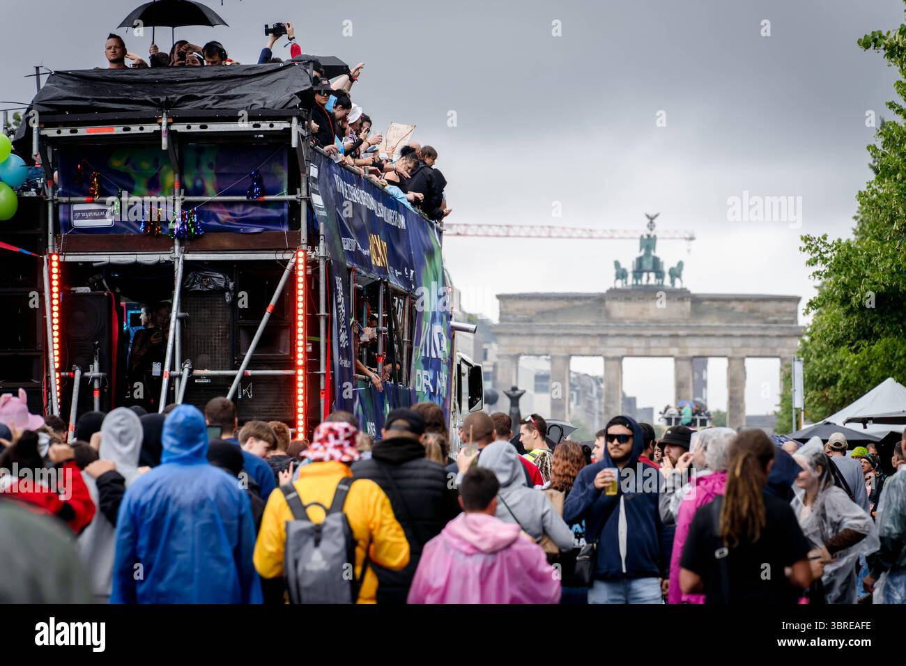 Rave The Planet Parade 2025 Berlin, Rave The Planet Parade 2025, Our ...