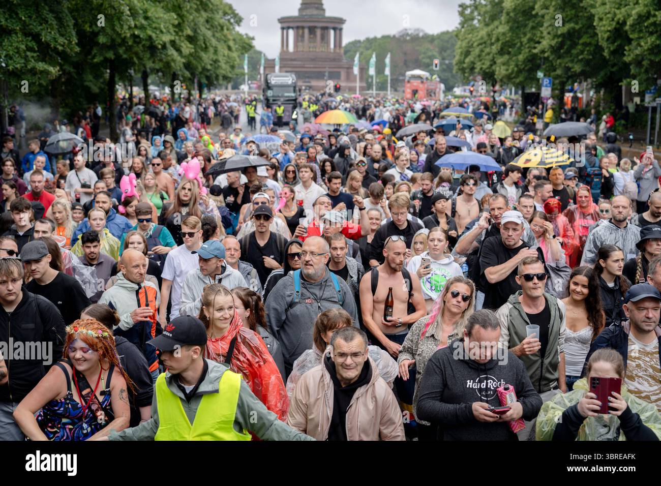 Rave The Planet Parade 2025 Berlin, Rave The Planet Parade 2025, Our ...